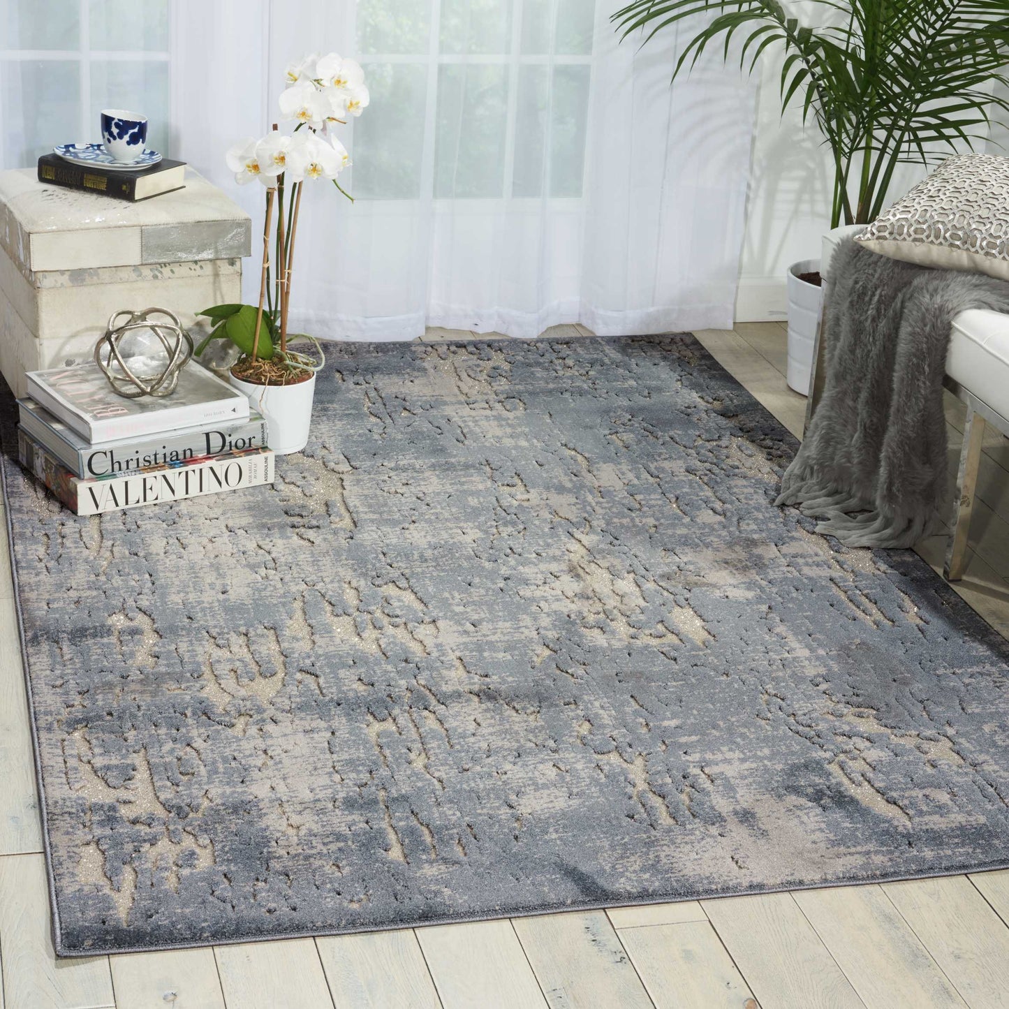 Michael Amini Gleam MA602 Slate